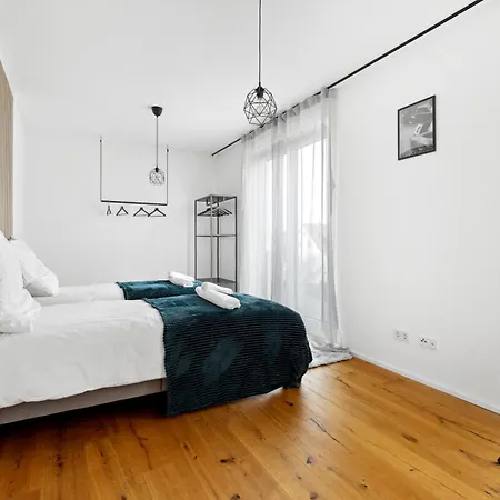 Peakview: Penthouse / Zentrum / Netflix Limburg an der Lahn Buitenkant foto